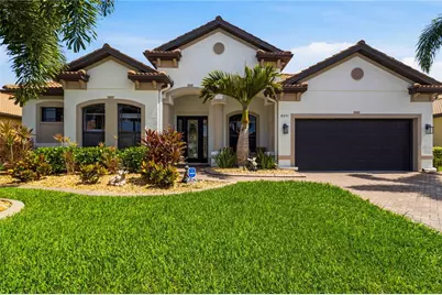 8051 36th Street Circle E, Sarasota, FL 34243 - Photo 1