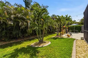 8051 36th St Cir E, Sarasota, FL 34243 - Photo 46