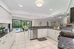 1318 Vermeer Dr, Nokomis, FL 34275 - Photo 6