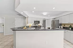 1318 Vermeer Dr, Nokomis, FL 34275 - Photo 20