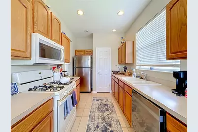 4346 Kariba Lake Terrace, Sarasota, FL 34243 - Photo 6