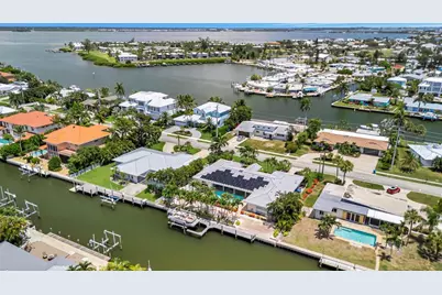 514 Key Royale Drive, Bradenton Beach, FL 34217 - Photo 52