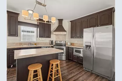 312 52nd Avenue W, Bradenton, FL 34207 - Photo 2