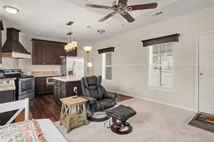 312 52nd Ave W, Bradenton, FL 34207 - Photo 8