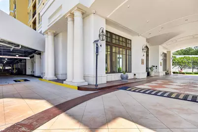 345 Bayshore Boulevard #403, Tampa, FL 33606 - Photo 6