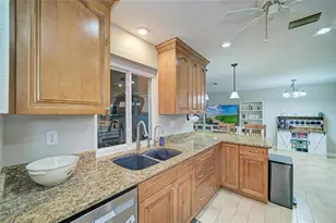 2685 Burntfork Dr, Clearwater, FL 33761 - Photo 16
