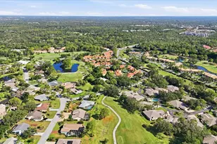 5387 Huntingwood Ct, Sarasota, FL 34235 - Photo 42
