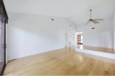 5387 Huntingwood Court #4, Sarasota, FL 34235 - Photo 20