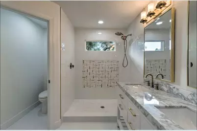 1832 Worrington Street, Sarasota, FL 34231 - Photo 8
