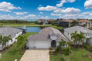 5504 Title Row Dr, Bradenton, FL 34210 - Photo 4