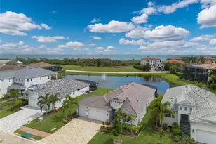 5504 Title Row Dr, Bradenton, FL 34210 - Photo 2