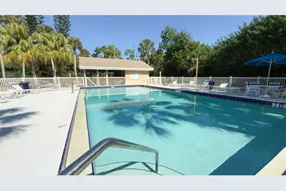 4857 Village Gardens Drive #183, Sarasota, FL 34234 - Photo 2
