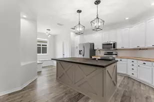 12211 23rd St E, Parrish, FL 34219 - Photo 10