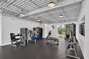 1709 N Tamiami Trl, Sarasota, FL 34234 - Photo 24