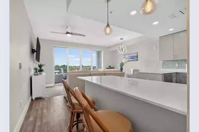 1709 N Tamiami Trail #505, Sarasota, FL 34234 - Photo 8