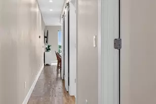 1709 N Tamiami Trl, Sarasota, FL 34234 - Photo 4