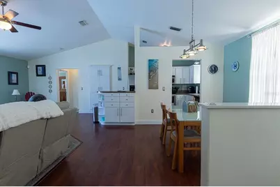 906 Wee Burn Place, Sarasota, FL 34243 - Photo 4