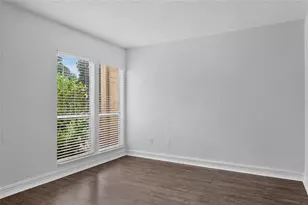 3417 Clark Rd, Sarasota, FL 34231 - Photo 16