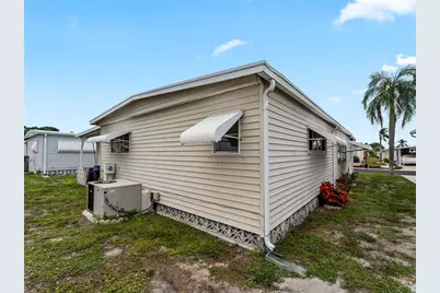3226 Sweet Bay Terrace, Sarasota, FL 34237 - Photo 34