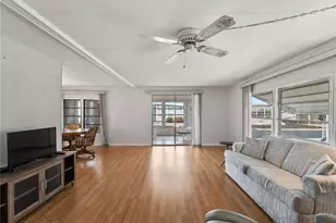 3226 Sweet Bay Terrace, Sarasota, FL 34237 - Photo 12