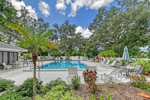 339 Pembroke Ln S, Venice, FL 34293 - Photo 46