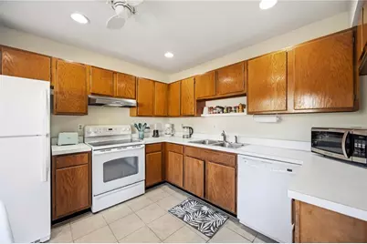 1626 Brookhouse Drive #235, Sarasota, FL 34231 - Photo 28