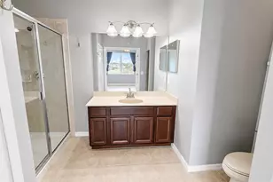 3696 Parkridge Cir, Sarasota, FL 34243 - Photo 18