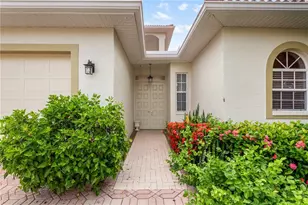 4561 Murcia Blvd, Sarasota, FL 34238 - Photo 2