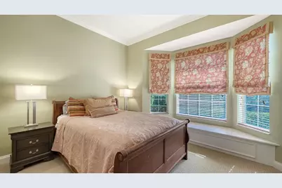 8960 Rocky Lake Court, Sarasota, FL 34238 - Photo 38