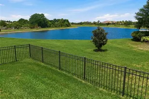 5288 Rushmere Ct, Palmetto, FL 34221 - Photo 2