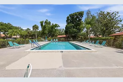 5451 Golf Pointe Drive #V-225, Sarasota, FL 34243 - Photo 44