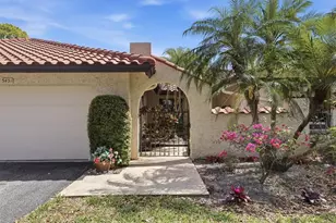 5451 Golf Pointe Dr, Sarasota, FL 34243 - Photo 6