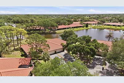 5451 Golf Pointe Drive #V-225, Sarasota, FL 34243 - Photo 38