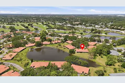 5451 Golf Pointe Drive #V-225, Sarasota, FL 34243 - Photo 42