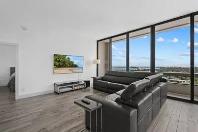 5400 Ocean Boulevard #17-04, Sarasota, FL 34242 - Photo 16