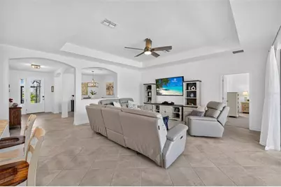 4881 Seafoam Trail, Bradenton, FL 34211 - Photo 10