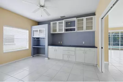 4541 Del Sol Boulevard S, Sarasota, FL 34243 - Photo 30