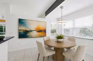 4541 Del Sol Blvd S, Sarasota, FL 34243 - Photo 12