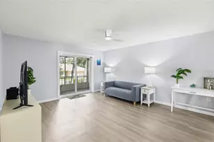 2727 75th St W, Bradenton, FL 34209 - Photo 10