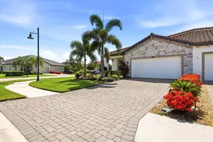 2405 Wildflower Run, Lakewood Ranch, FL 34211 - Photo 6