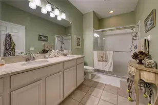 4019 Cascade Falls Dr, Sarasota, FL 34243 - Photo 12
