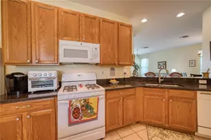 4019 Cascade Falls Dr, Sarasota, FL 34243 - Photo 8