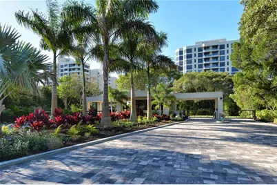 1211 Gulf Of Mexico Drive #302, Longboat Key, FL 34228 - Photo 38