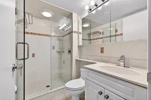 770 S Palm Ave, Sarasota, FL 34236 - Photo 40