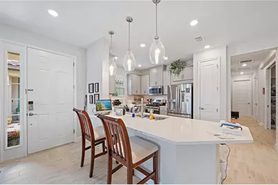 6066 Mesa Glen, Bradenton, FL 34203 - Photo 2