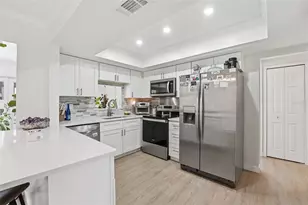 2600 Cambridge Dr, Sarasota, FL 34232 - Photo 46
