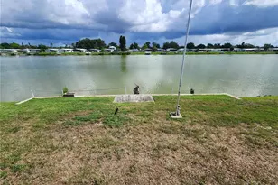 808 53rd Ave E, Bradenton, FL 34203 - Photo 18
