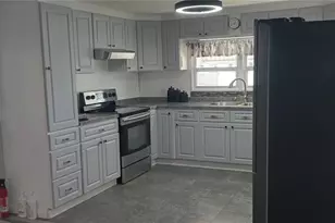 313 Danube Cir, Bradenton, FL 34207 - Photo 6
