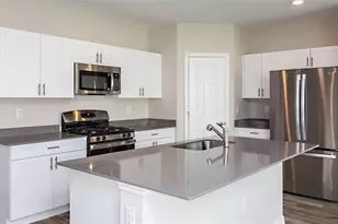 12935 Hawkstone Trail Blvd, Lithia, FL 33547 - Photo 2