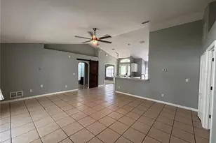 37 Whippoorwill Dr, Palm Coast, FL 32164 - Photo 6